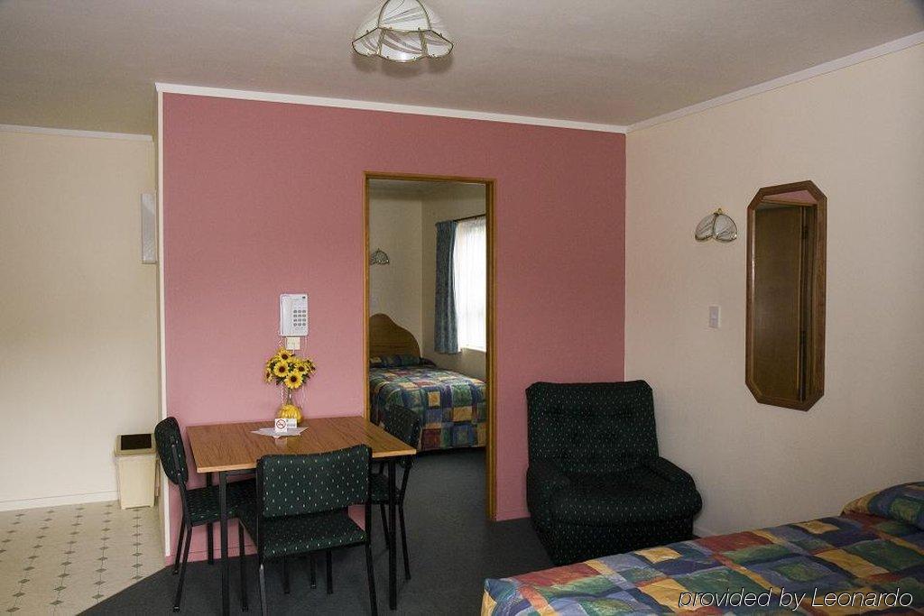 Cherry Court Motor Lodge Whangarei Szoba fotó